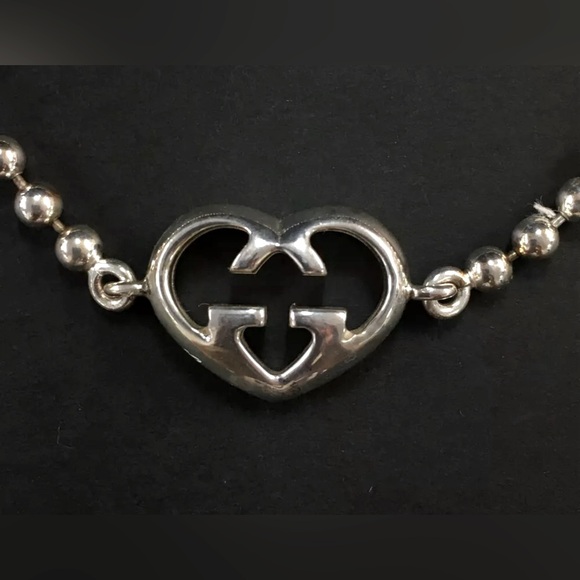 ❌SOLD❌ Gucci Sterling Silver Interlocking GG Heart Bracelet - Picture 2 of 5